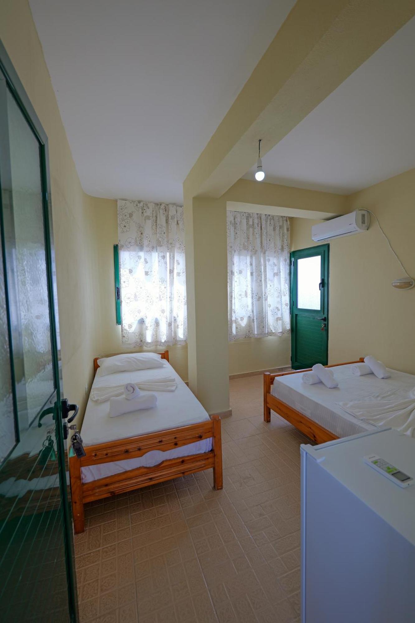 Xhovani Apartment Ksamil