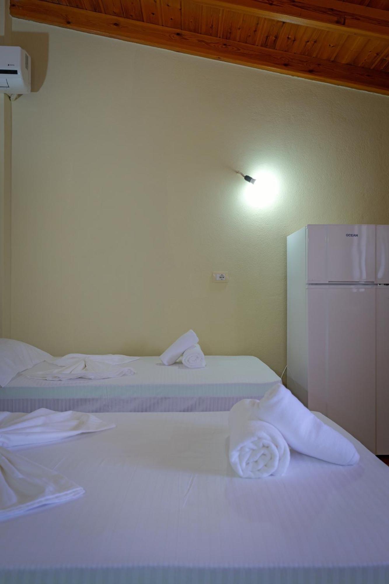 Apartment Xhovani