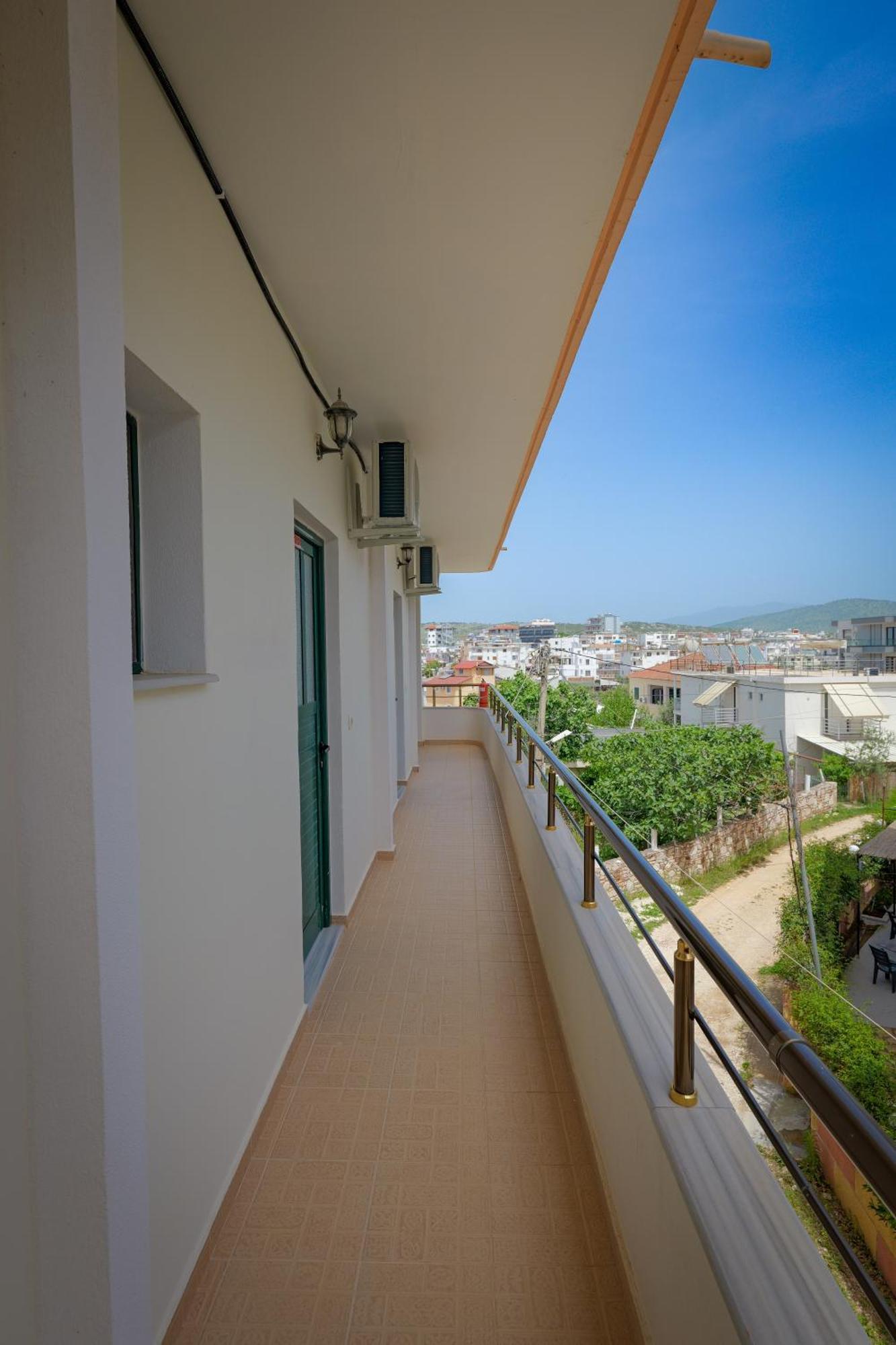 Apartment Xhovani Ksamil