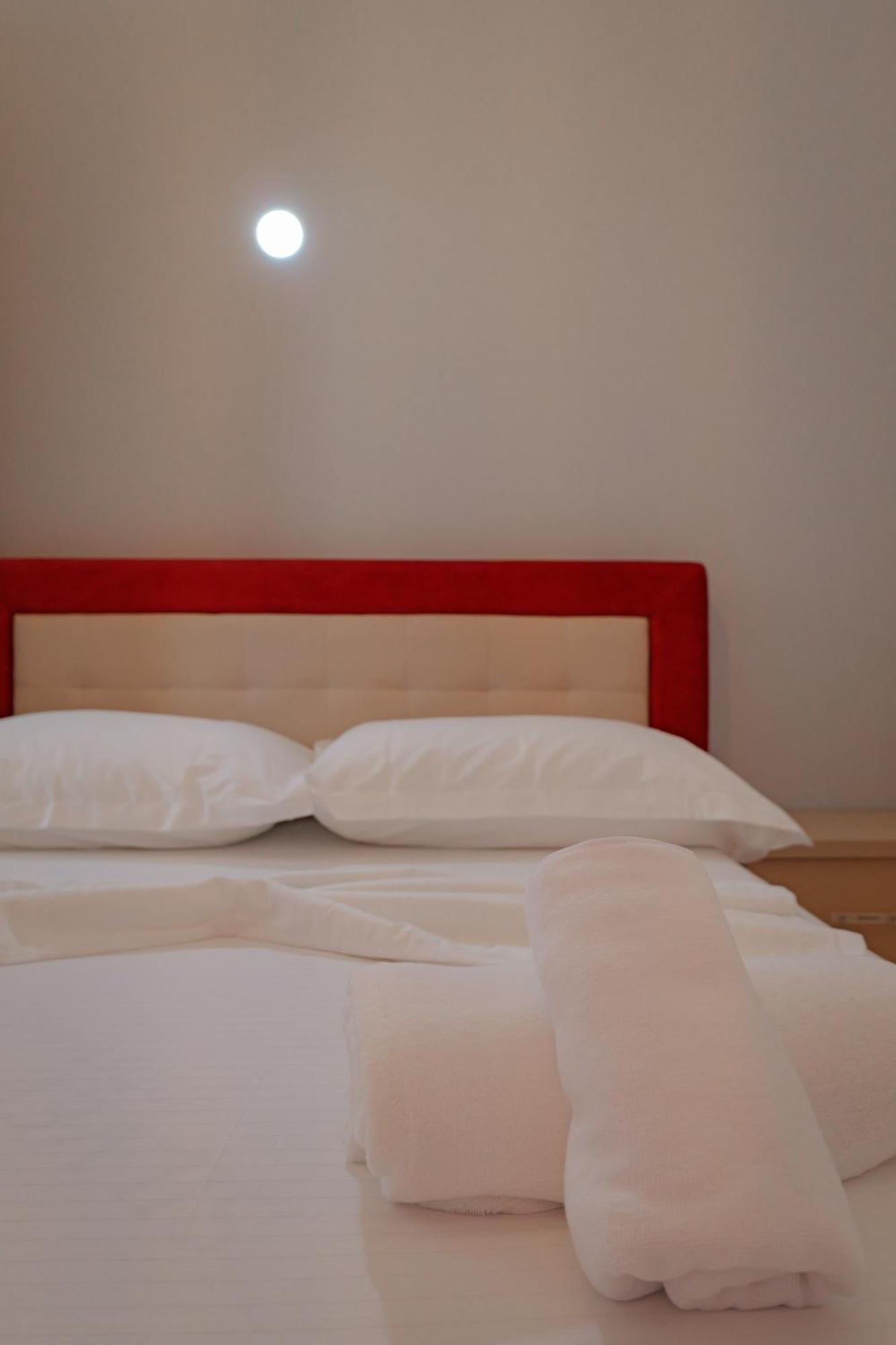 Xhovani Apartment Ksamil