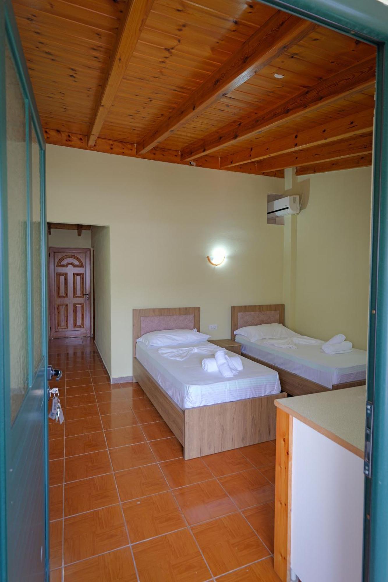 Apartment Xhovani Ksamil