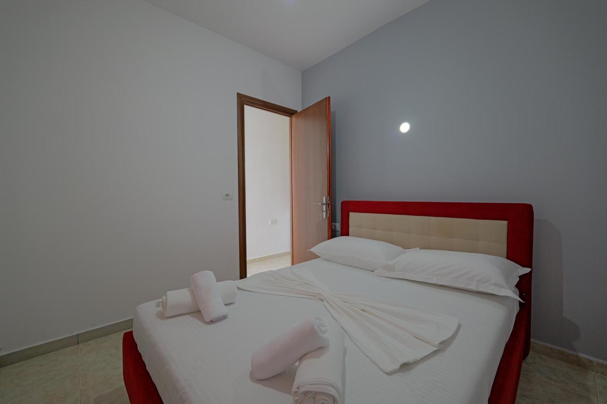 Xhovani Apartment Ksamil